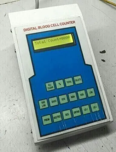 Digital Blood Cell Counter with 12 Operating Keys,Medical & Lab Equipment