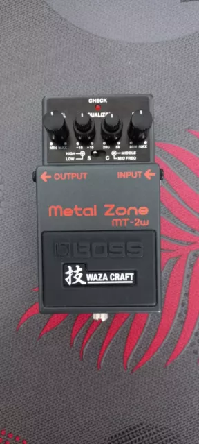 BOSS MT-2W Waza Craft Metal Zone - Pédale distorsion