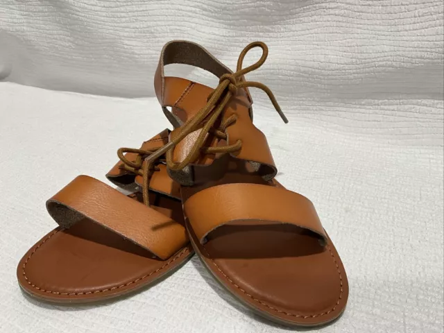 American Eagle Outfitters Leather Strappy Sandals Flats Both Sz 9 New!!