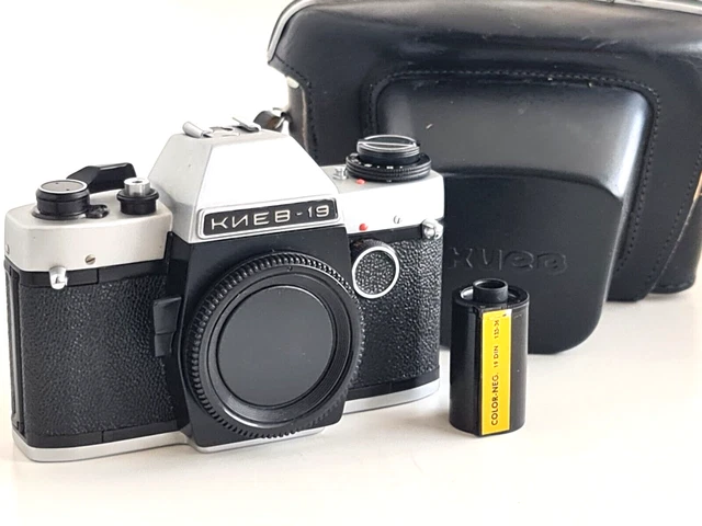 ¡Cámara fotográfica vintage Kiev 19 URSS 35 mm SLR! Bayoneta Kiev, Nikon F.