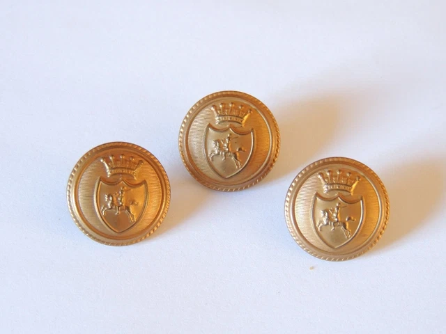 3 boutons anciens en métal doré à décor de chevalier - couronne - venerie