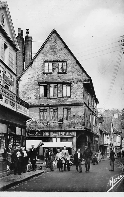 Carte postale Ancienne Dept 27 EURE - Bernay rue Gaston Falloppe