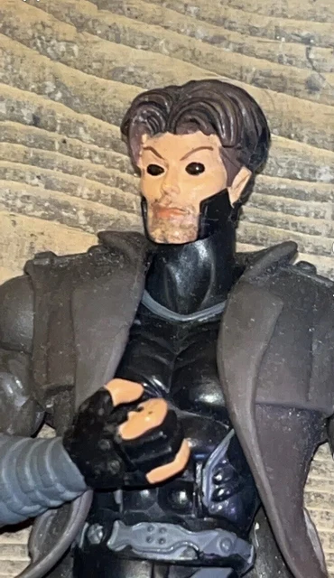 Marvel Comics Toybiz X-Men Gambit Disc Shooter Action Figure 2004