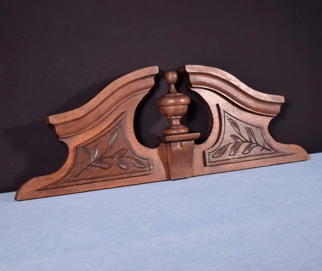 *24 French Antique Crest/Pediment/Crown in Solid Oak Wood Highly Carved