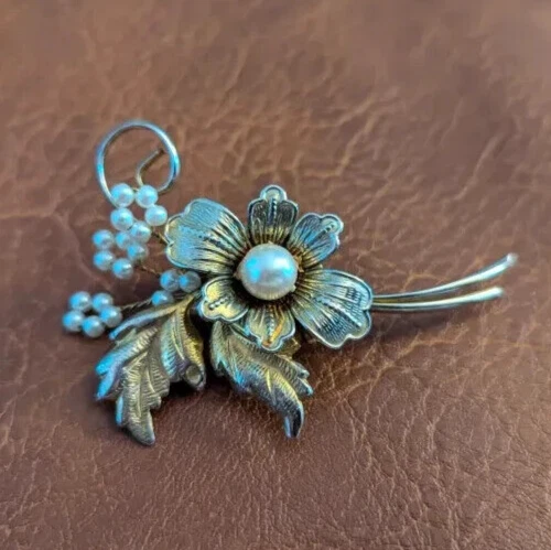 Broche Ancienne En Métal Doré Des Années 1940 - Vintage - Occasion Avec Charme