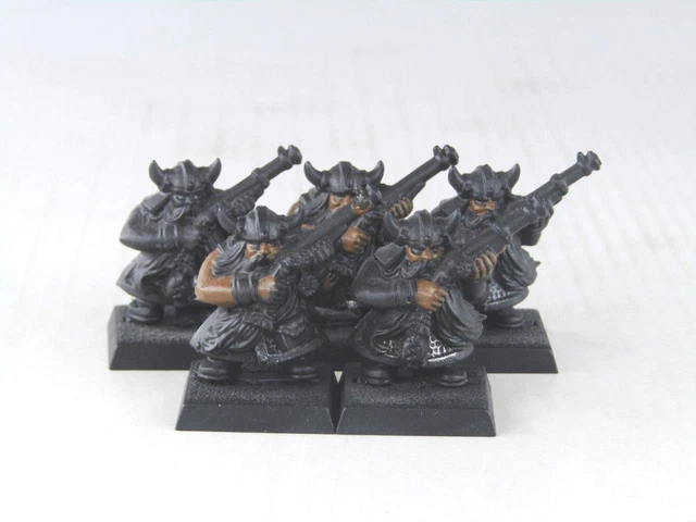 Régiment De Nains - Miniatures Warhammer G21 - Plastique - Occasion