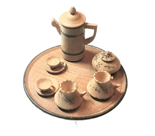 poupée ancienne bleuette : minuscule et rare petit service a café en bois