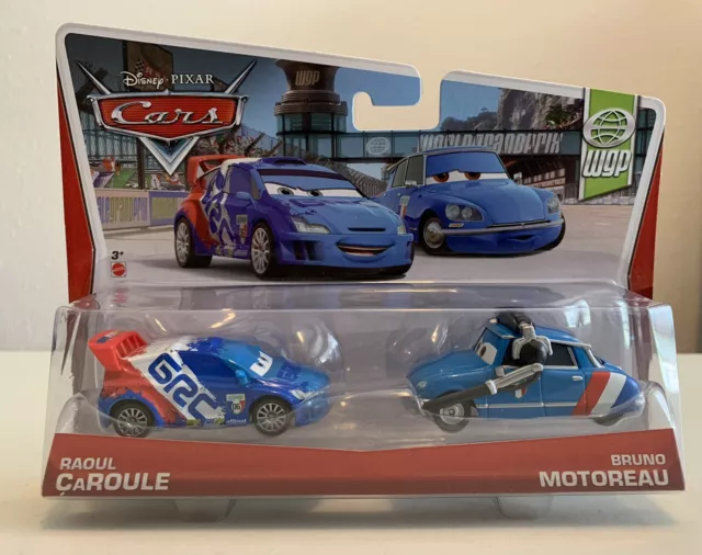 (( Disney Pixar Cars “Movie Moments” 2 Pack Die Cast Cars Htf Bnip ))