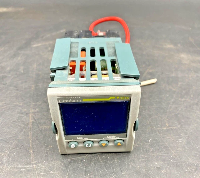 Contrôleur De Température Eurotherm P108 – Modèle D'Occasion Fonctionnel