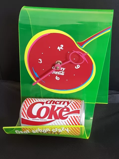 Coca-Cola – Crazy Cherry Coke Uhr -1980er Jahre– linksdrehend