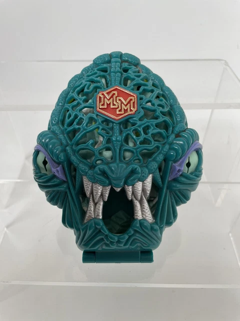 VINTAGE 1992 MIGHTY Max Liquidates The Ice Alien Doom Playset Shell ...