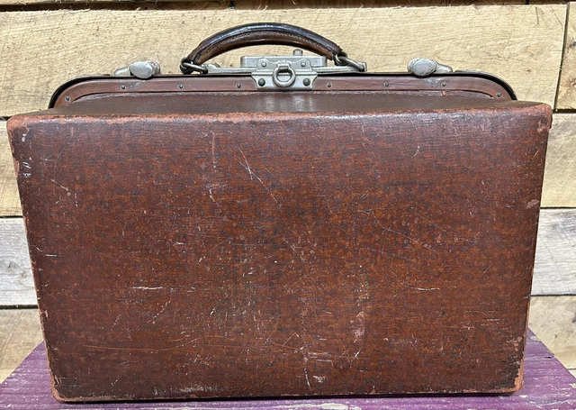 VTG ANTIQUE Hard Case Doctor Salesmen Detail Sample Bag Case 17.50”x 12”x 9”