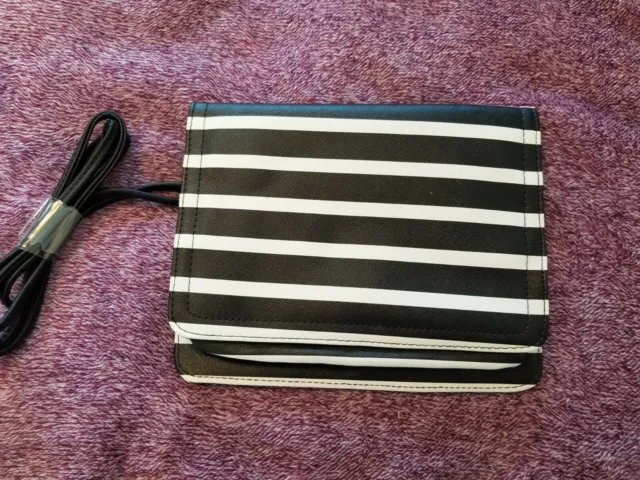 Crossbody Purse Bag Black White Striped. NWOT.