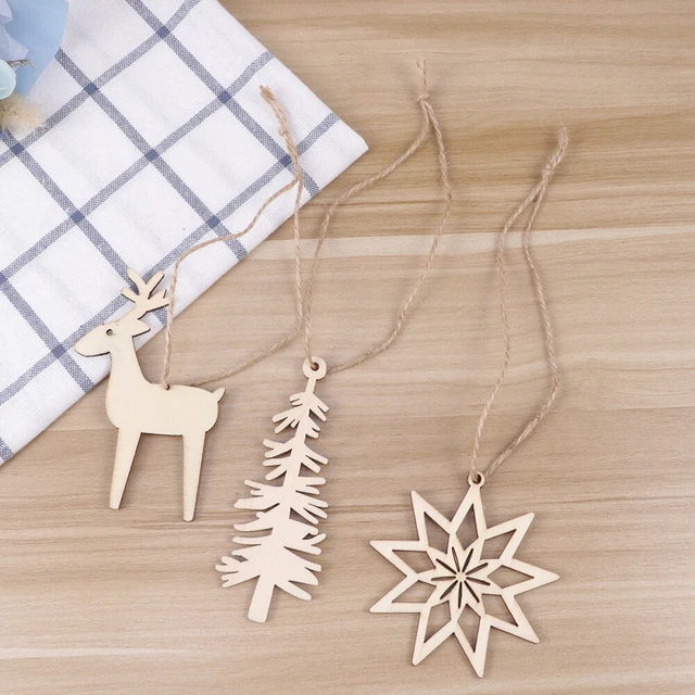 3 teile / satz Weihnachten Hängende Ornamente Hohl Holz Schneeflocke Baum Deer
