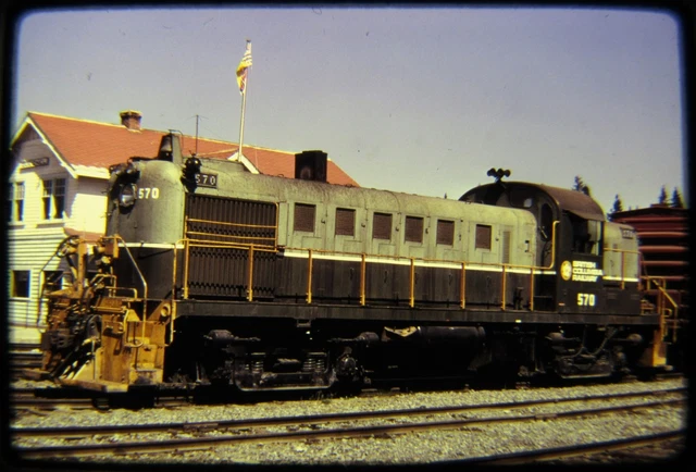 Duplicate Railroad Slide DSLD Belt of Chicago BCR 570 RS3 Quesnel 8/3/74