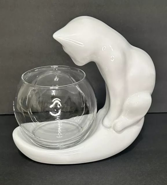 Haeger Pottery Vintage White Shiny Glaze Ceramic Cat Fish Bowl 8” x 9”