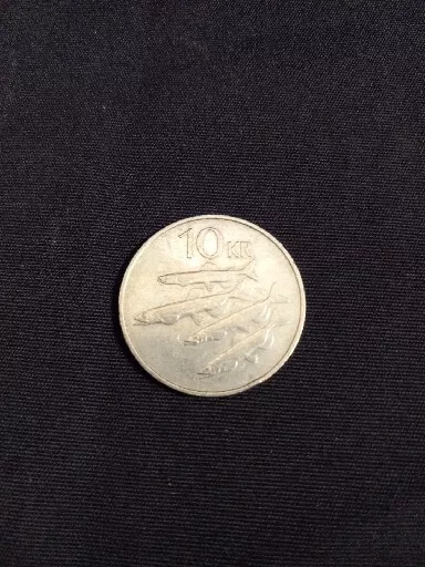 1984 Iceland 10 Kronur Capelin Fish Coin