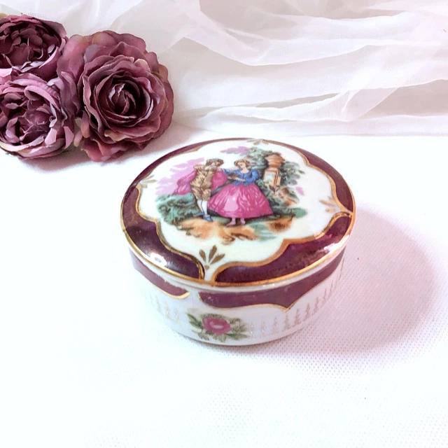 ANCIENNE BOITE PILULIER porcelaine scène galante doré or fin Limoges RH France EUR 22,00