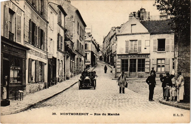 CPA Montmorency Rue du Marche FRANCE (1330918)