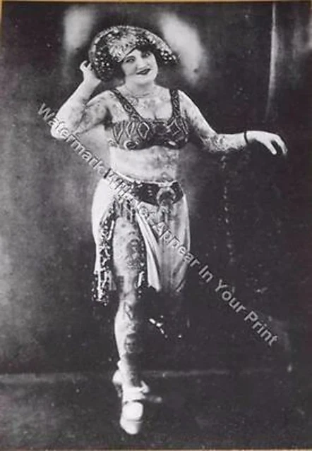 A66 SCARY FREAKY ODD STRANGE Circus Tattoo Woman BIZARRE VINTAGE PHOTO WEIRD