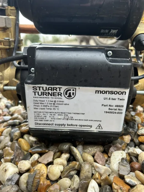 Stuart Turner Monsoon 46480 Pompa doccia universale doppia negativa