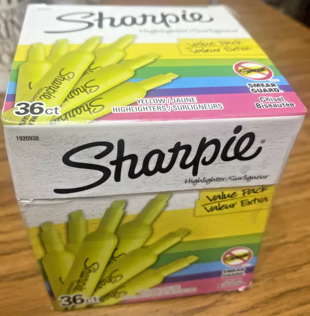 36 Lot of Sharpie Tank Style Highlighters Chisel Tip Fluorescent Yellow Box Set
