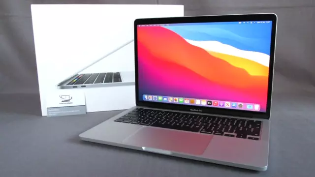 Apple MacBook Pro 13" 2019 - Intel Core i7 2.8GHz - 16GB - 512GB - Silver
