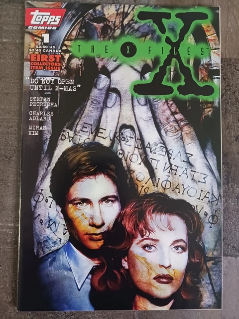 x files topps 1 first   rare comic book near mint