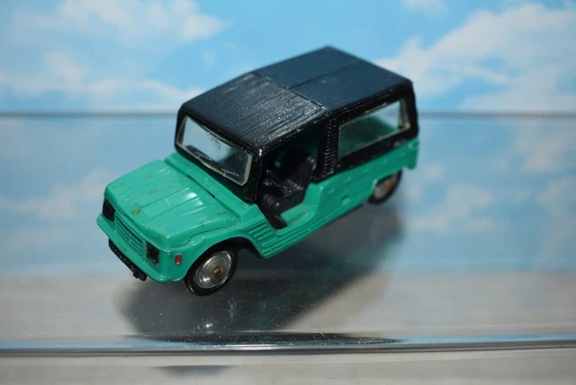 Citroen SM 1970 Gendarmerie Norev neuf avec boite d'origine 1/43 Citroen SM 1970 Gendarmerie Norev neuf avec boite d'origine 1/43