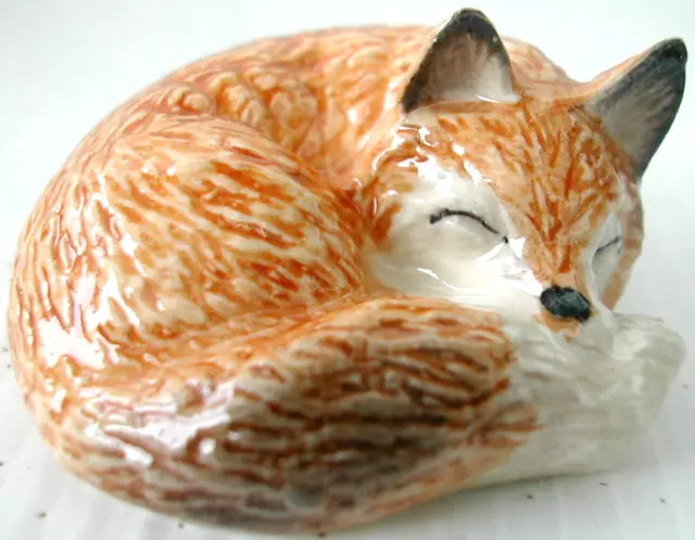 KLIMA K079 Miniature statuette en porcelaine - RENARD FOX