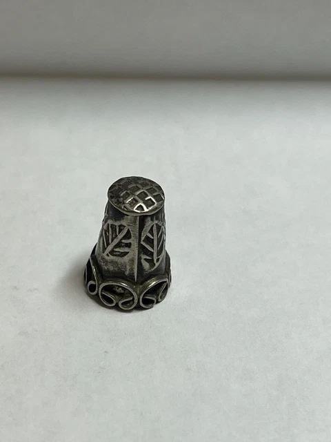 Sterling Silver Thimble No Holes Vintage Antique Leaf Motif Tapered Dainty