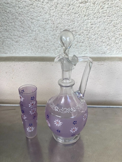 Ancienne Carafe A Liqueur En Verre Emaille Avec 3 Verres A Decor Floral Deco