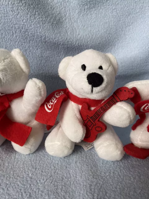 4 kleine Coca Cola Eisbären ca. 13 cm Teddybären Polarbären Sammlerstücke 3