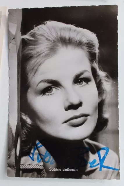 27144 Photo Ak Autograph Sabine Bethmann IN Film Homesick There the Floral Blühn