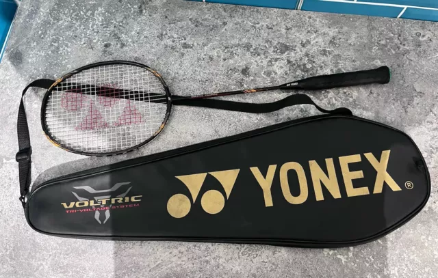 YONEX Voltric Force Badminton Racket Tri-Voltage System Isometric / Immaculate