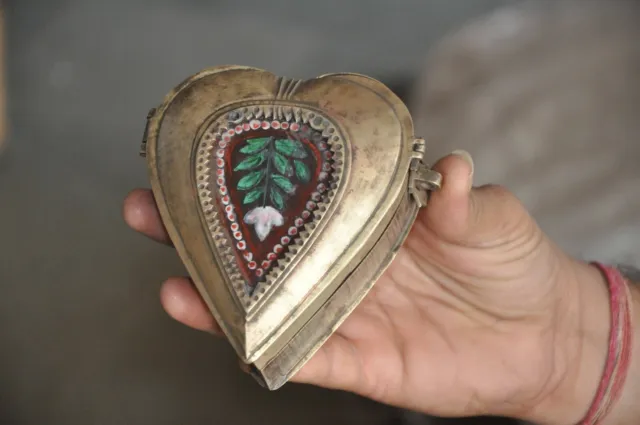 Old Brass Mirror Fitted 4 Compartment Handcrafted Heart Shape Betel Nut Box 2
