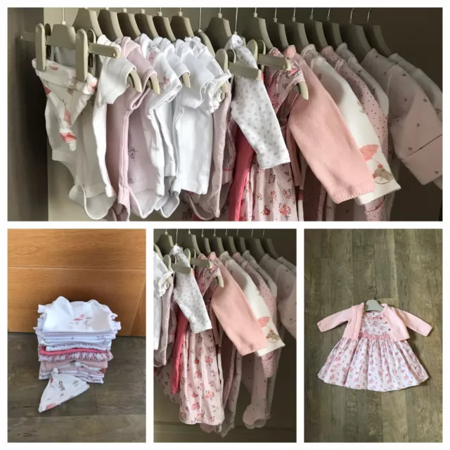 Bellissimo pacchetto di vestiti per bambine età neonato / 0-1 mese ottime condizioni.