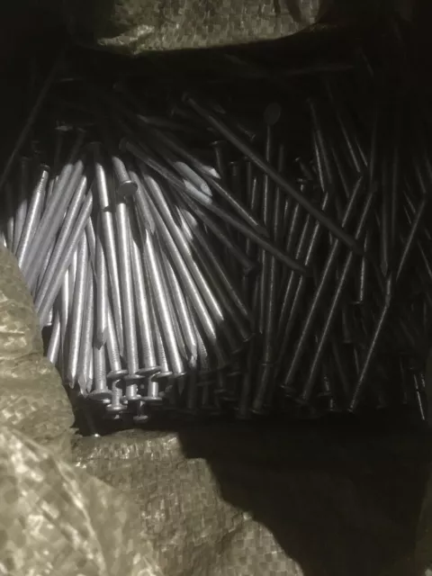 12.5kg Perry Round Wire Head Nails Galvanised 150mm x 6mm Lot F8