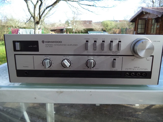 GRUNDIG 210 STEREO Amplifier Verstärker Tuner EUR 120,00 - DE