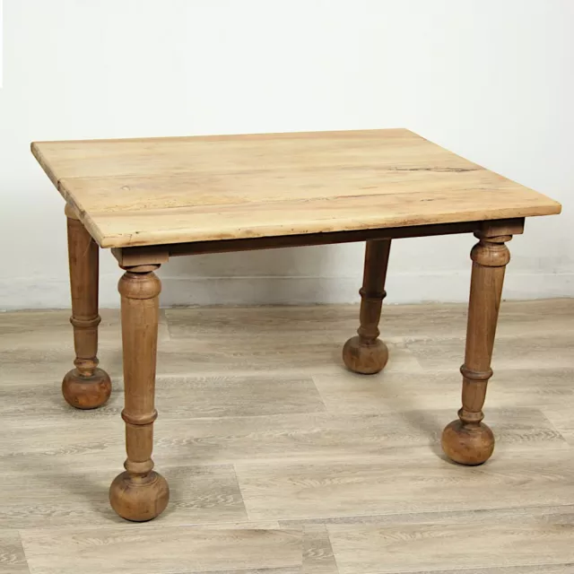 Tavolino tavolo da salotto basso antico classico rustico in legno chiaro