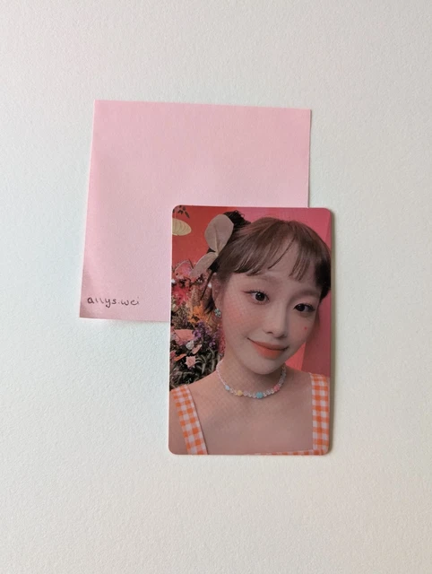 LOONA CHUU FLIP That Version C Photocard Official £8.66 - PicClick UK