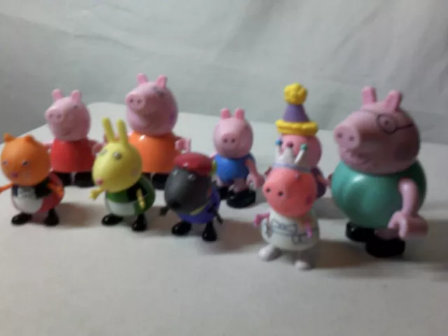 9 X Peppa Pig Figures Bundle :Toys wysiwyg in the photo