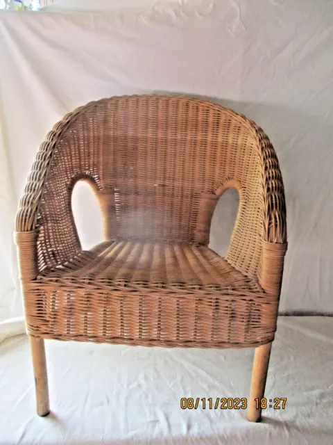 Ancien Joli Fauteuil En Rotin Osier Tresse Bambou  Enfant Poupee -Vintage  -Tbe