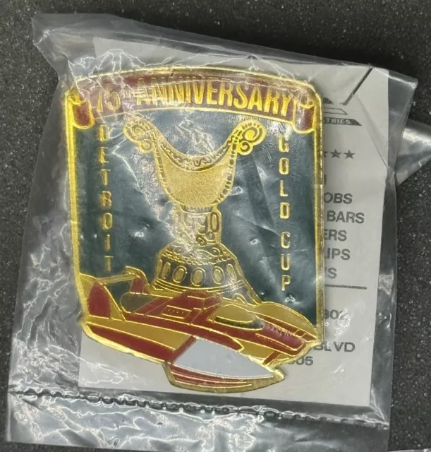 1990 Detroit Gold Cup 75th Anniversary Hydroplane Racing Budweiser Pin Pinback