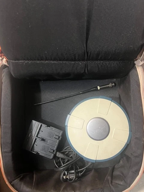 SOKKIA GRX2 UHF II soft bag. TOPCON HIPER  COMPARABLE TOPCON GPS SOKKIA ANTENNA