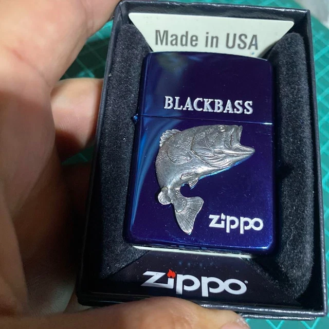 Zippo Oil Lighter Fish Black Bass Largemouth Bass Blue Metallic Made in 1996