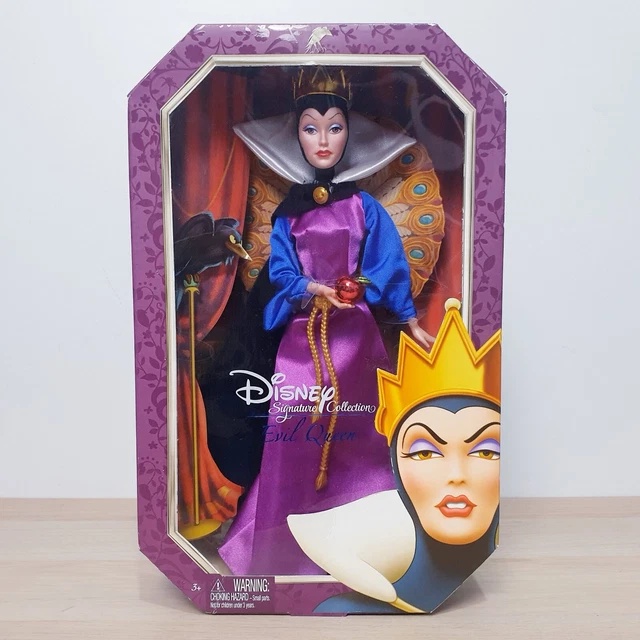 DISNEY SIGNATURE COLLECTION Evil Queen Figure Snow White And The Seven ...