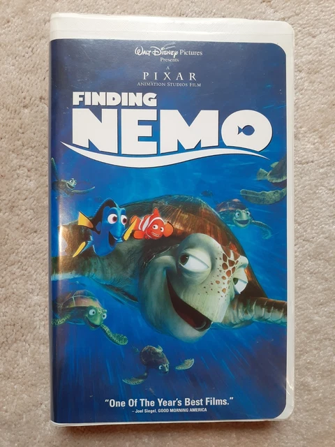 PIXAR & WALT Disney Pictures VHS Tape Finding Nemo (2003) in Clamshell ...