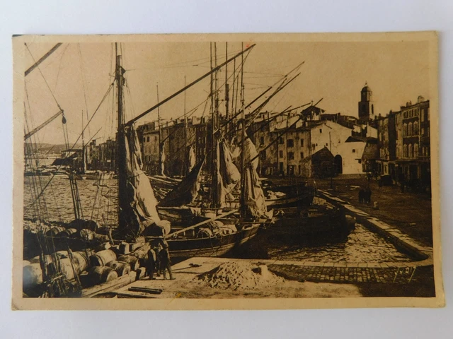 83 Var Carte Postale  Saint-Tropez N°64 Le Port