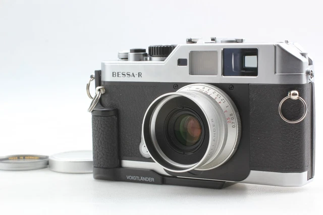 NEAR MINT W/ Grip] Voigtlander Bessa R body Skopar 35mm f2.5 MC